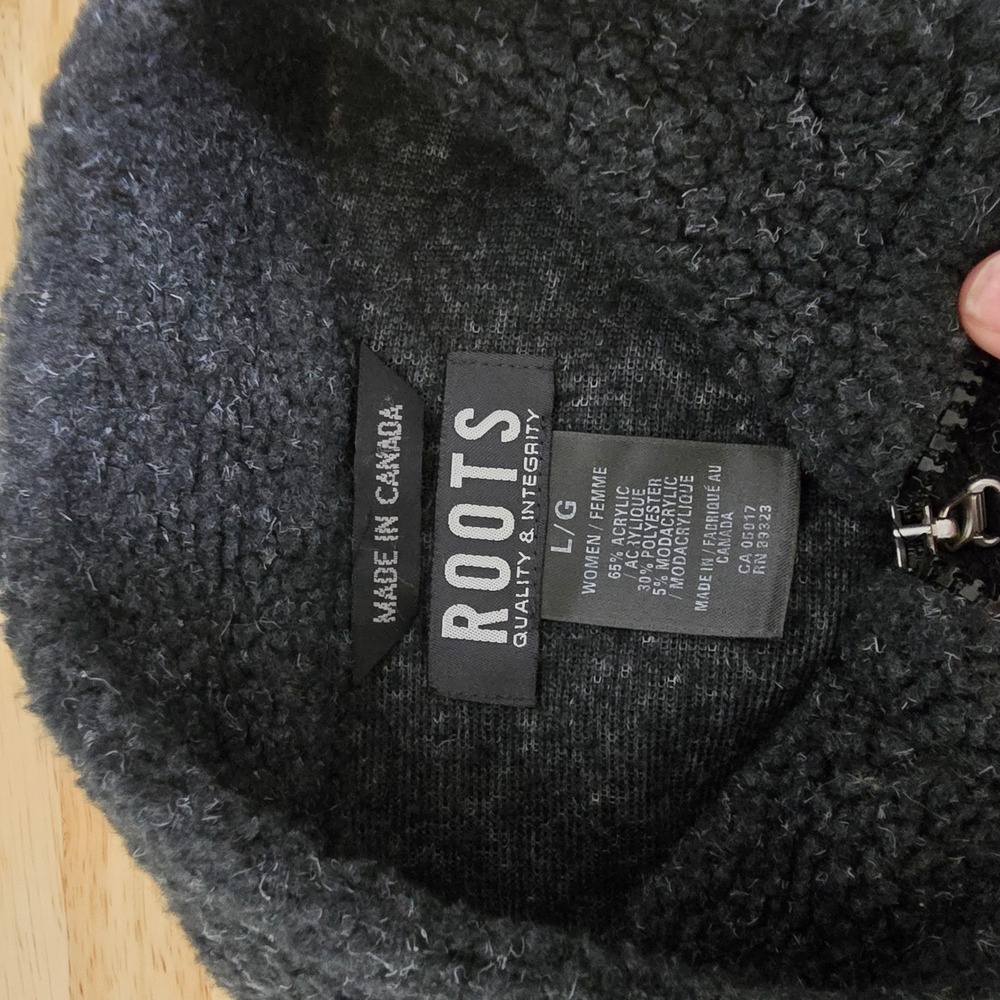 Roots Canada Womens Fleece Jacket Grey Ombre‎ Snowflake Fair Isle Full Zip Large - Picture 3 of 7